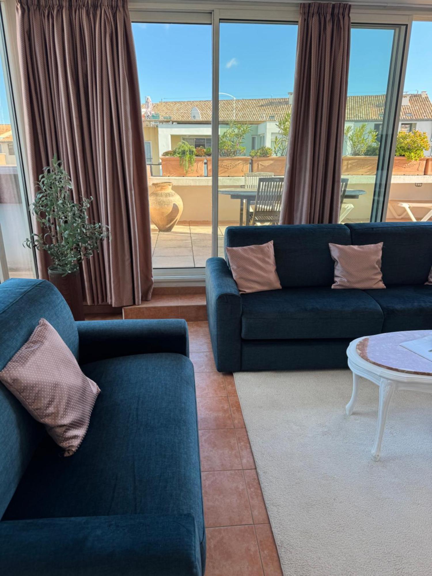 Penthouse - Jacuzzi - Terrace - Parking - 2 Pools Appartement Antibes
